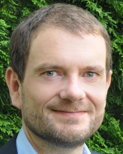 jonathan-schulz.jpg